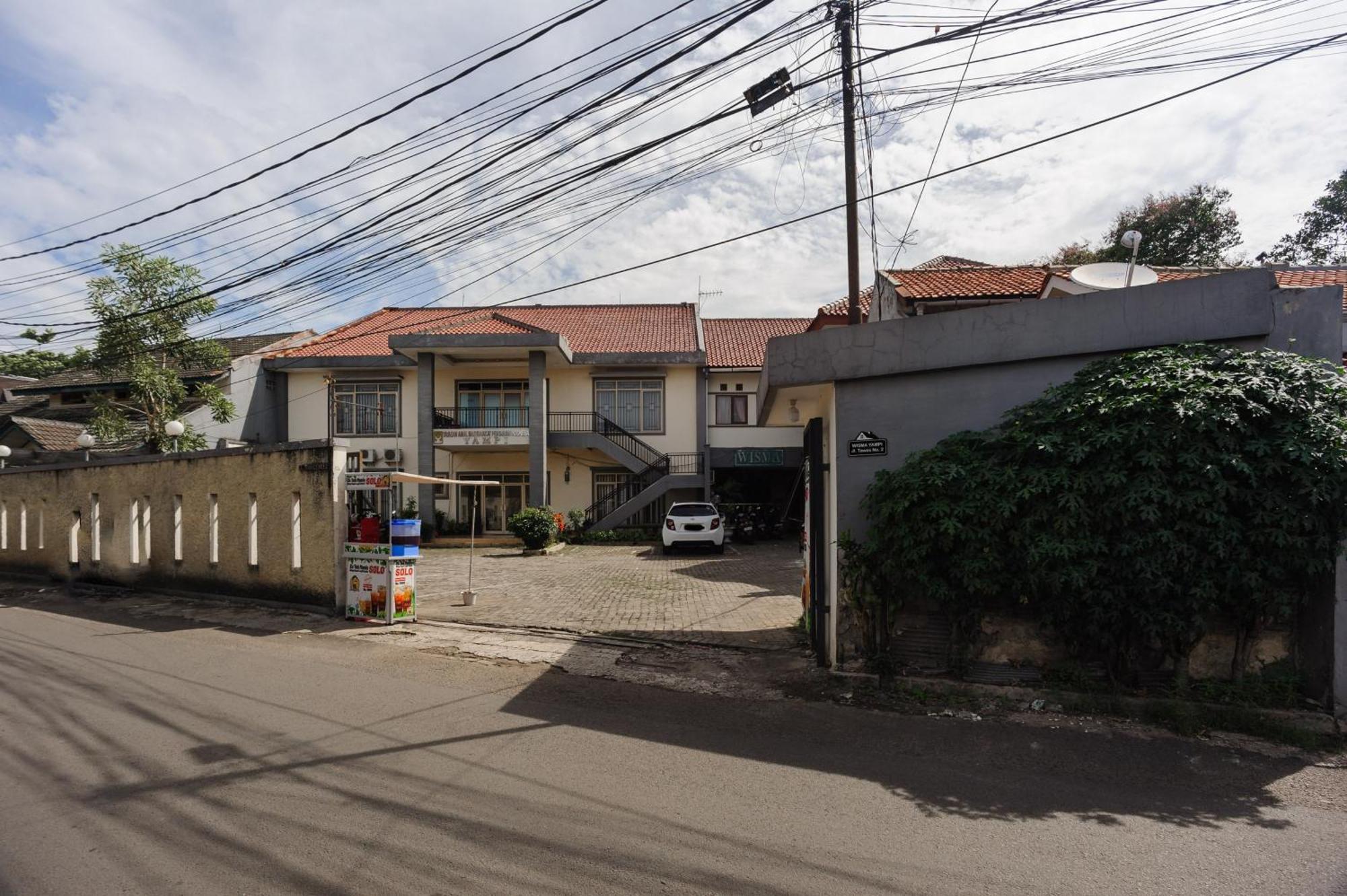 Reddoorz Syariah Near Aeon Mall Tanjung Barat Jakarta Exterior foto